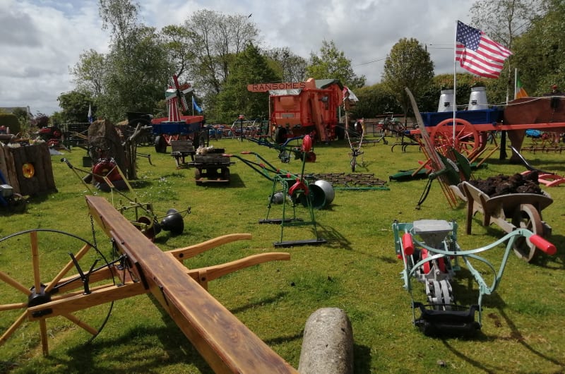 Antique Farm Equipment And Vintage Machinery Outdoors diasvn