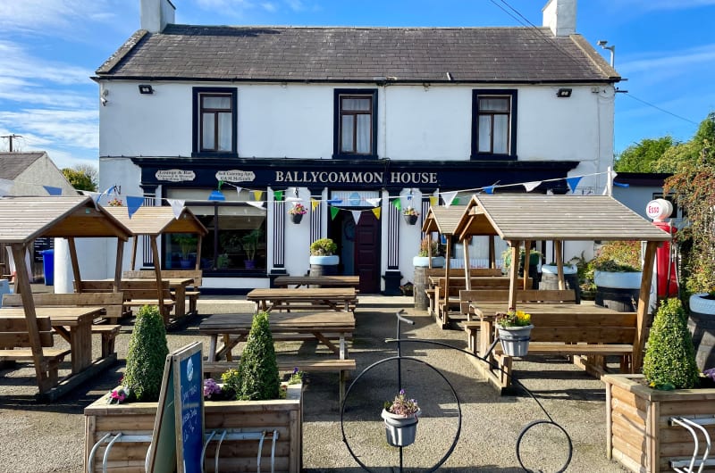 Ballycommon House pub and guest house exterior