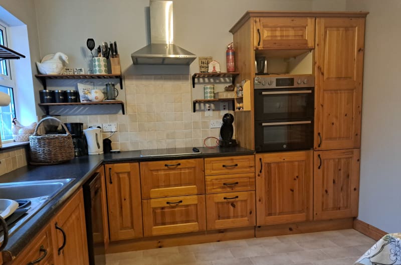 Traditional Wooden Kitchen With Built In Double Oven