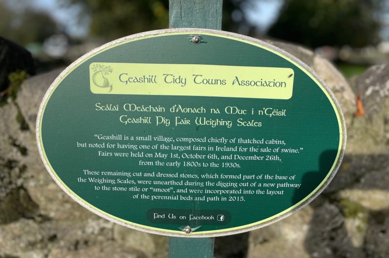 Green information sign for Geashill Pig Fair Scales bgmmmg