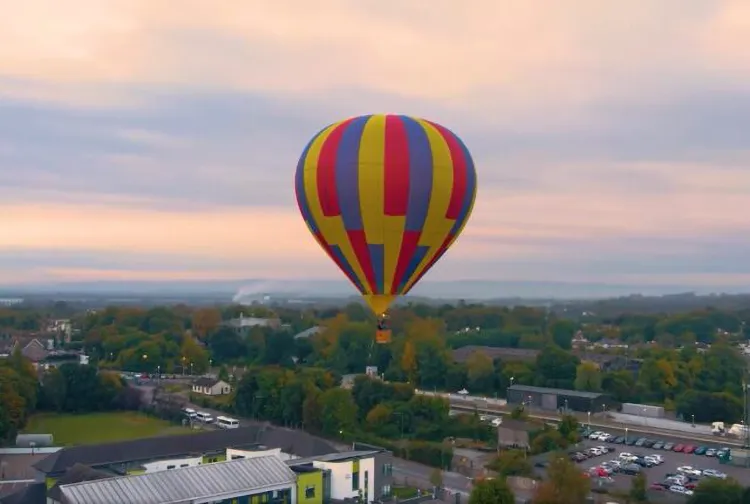 Hot air Balloons 2 640x0 c default