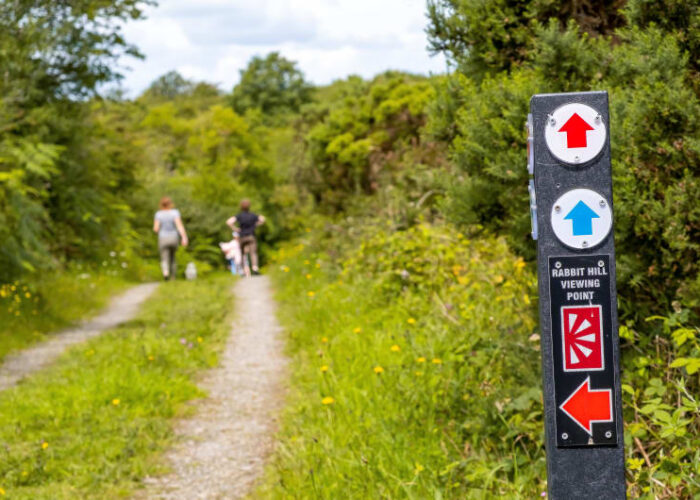 Rabbit Hill Viewing Point Trail Marker And Path gd5tmc