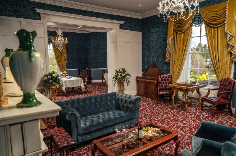 drawing room