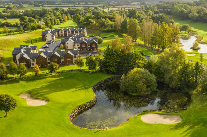 esker golf view of houses and green ponds