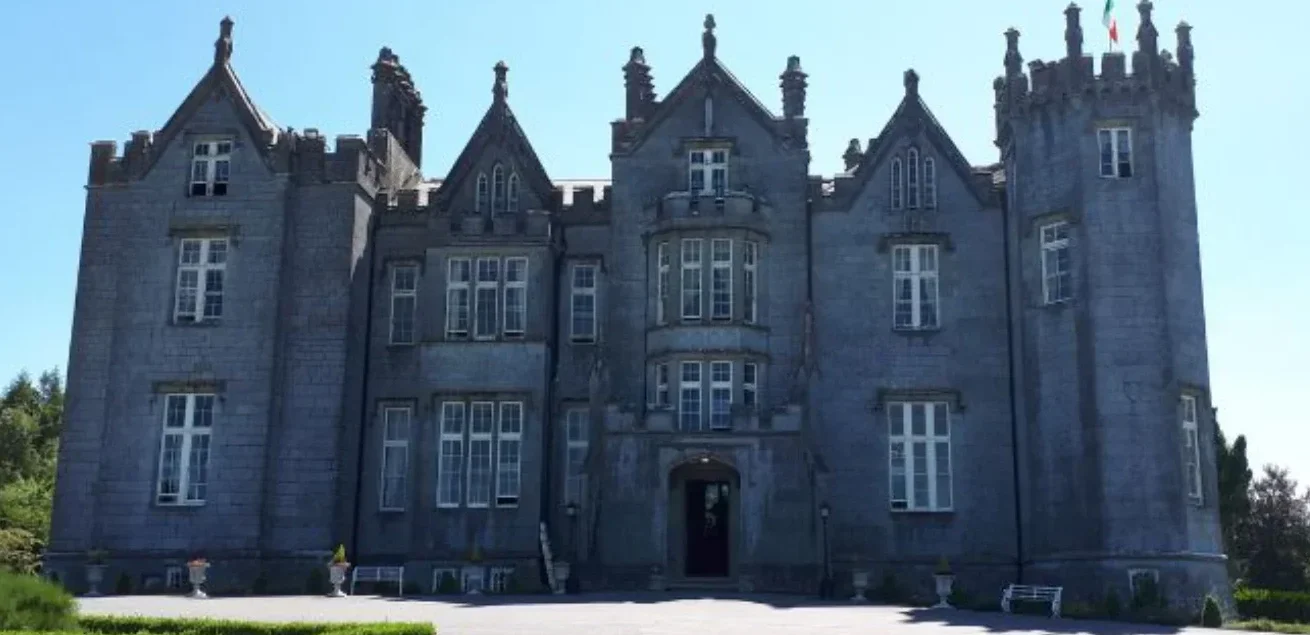 kinnitty castle front view with green
