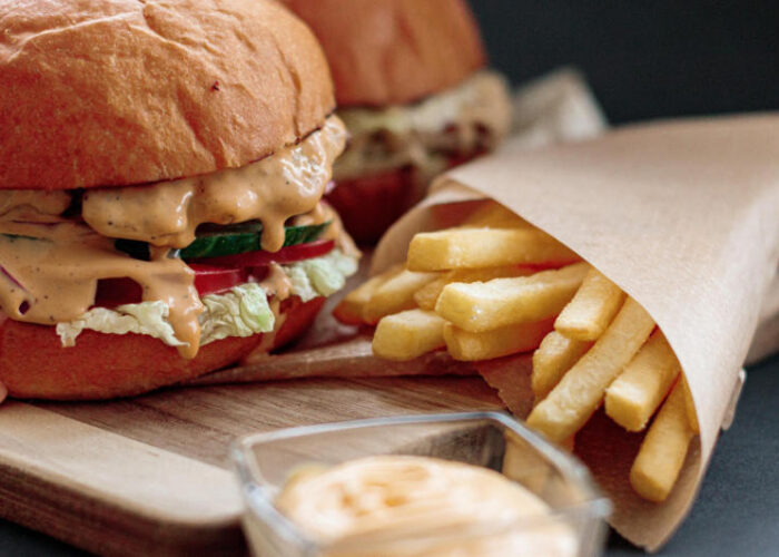 burgers chips and dip