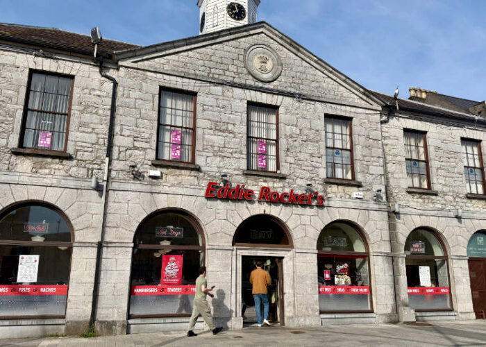 eddie rockets store front