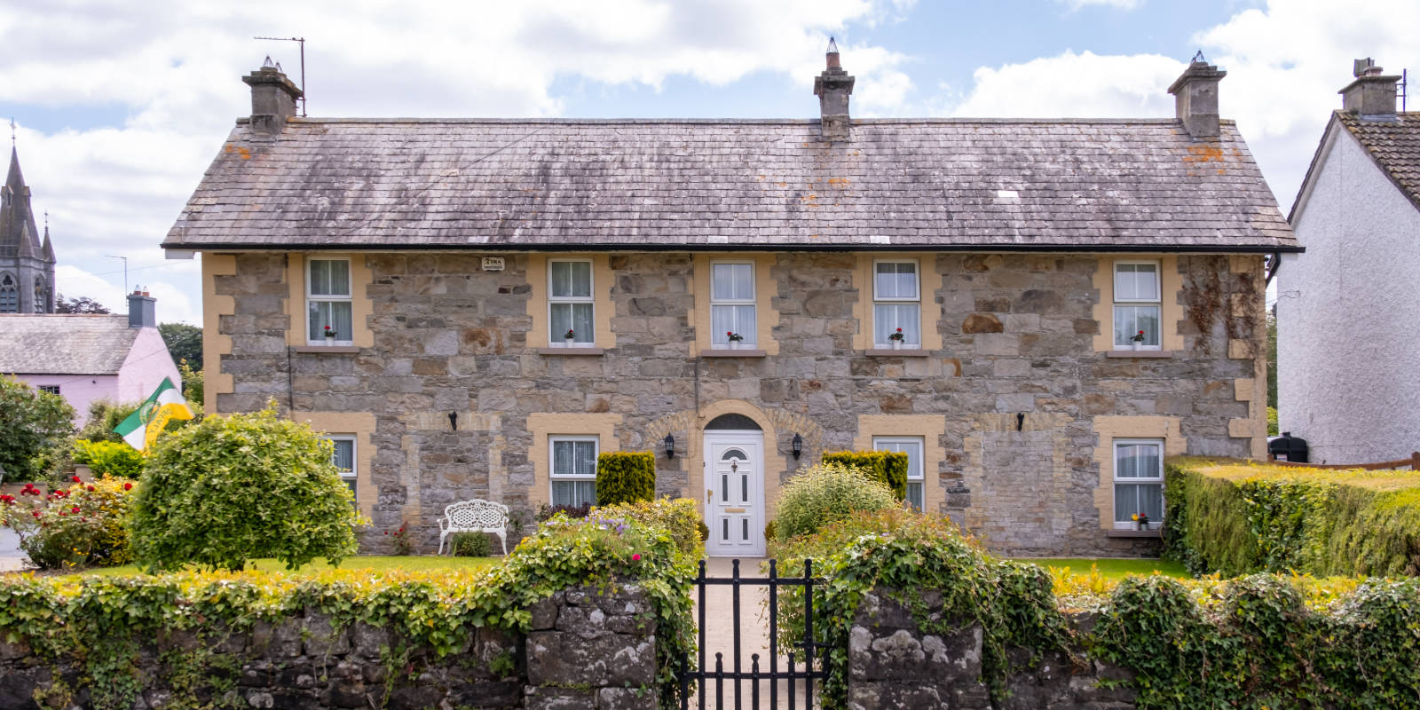 header ballinahown houses
