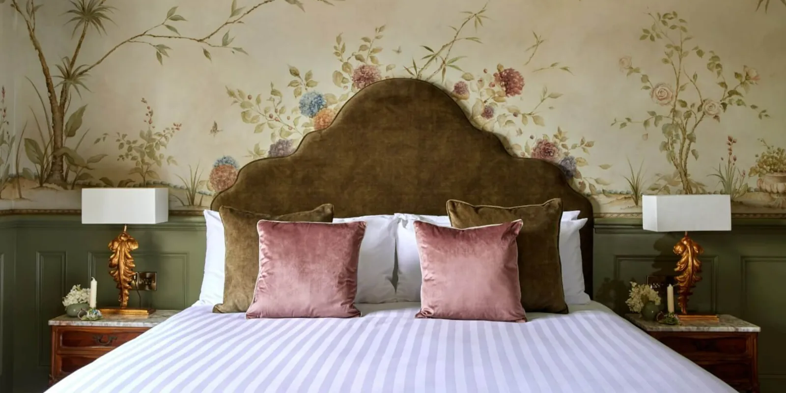 header where to stay double bed in hotel room