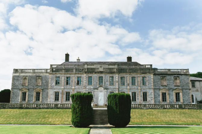 Gloster House Feature